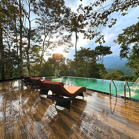Viceroy Luxury Mountain Resort And Spa Munnar Bagian luar foto