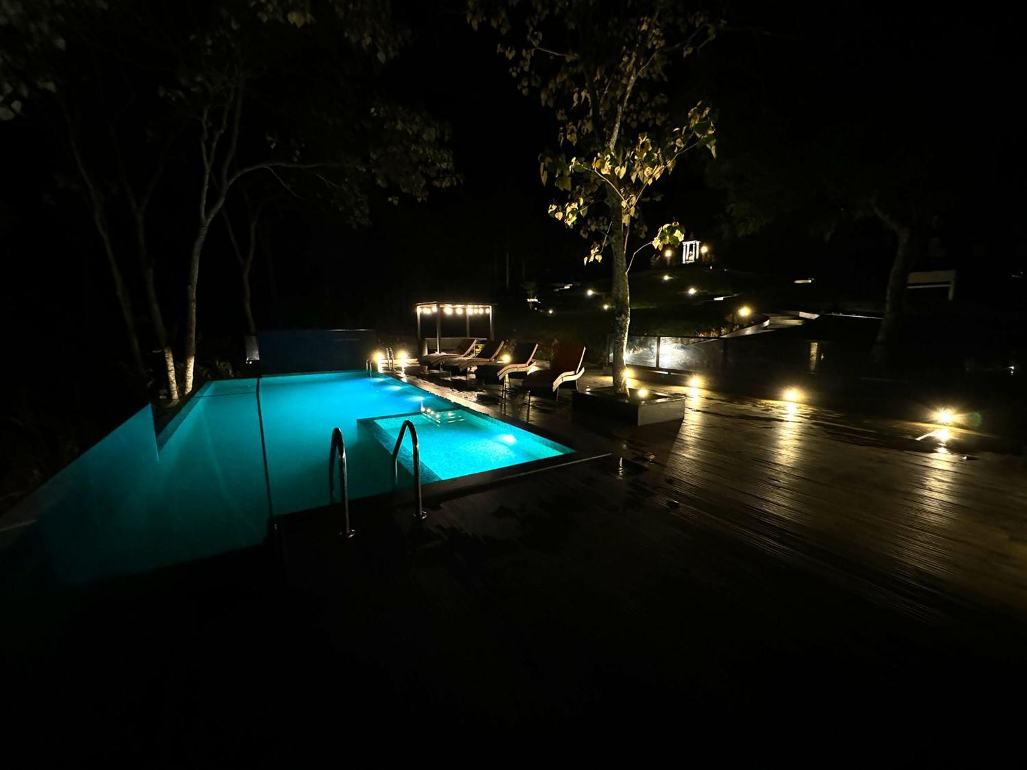Viceroy Luxury Mountain Resort And Spa Munnar Bagian luar foto