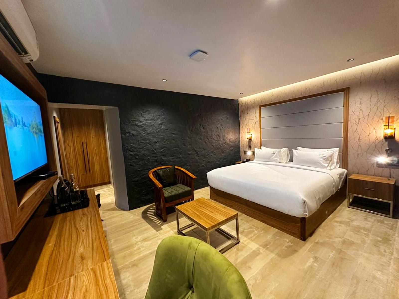 Viceroy Luxury Mountain Resort And Spa Munnar Bagian luar foto