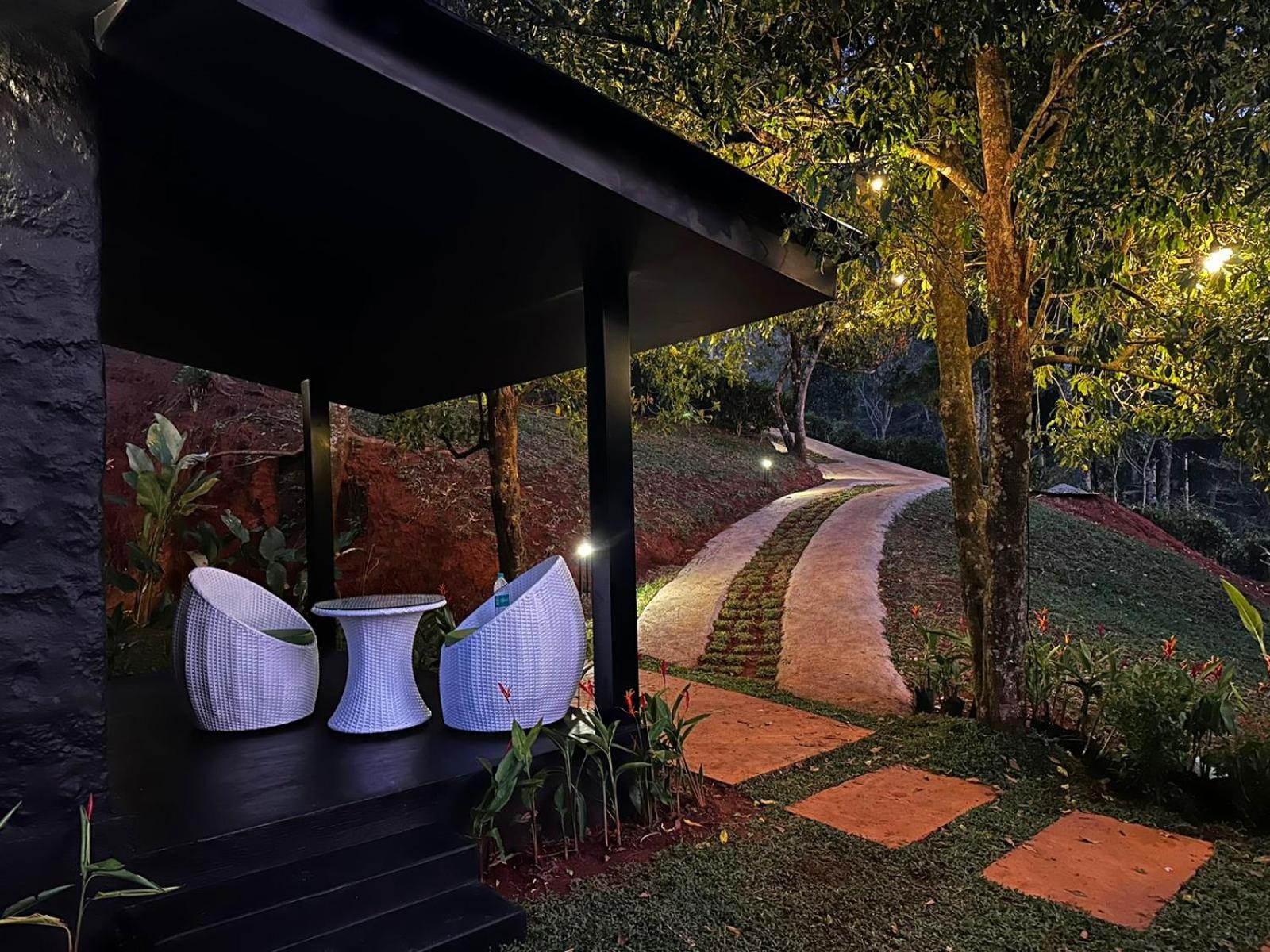 Viceroy Luxury Mountain Resort And Spa Munnar Bagian luar foto